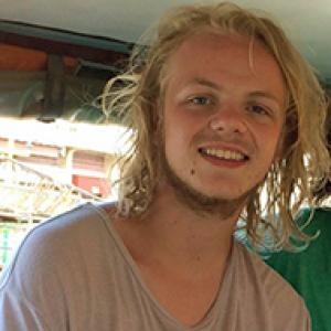 Jeppe var på højskole inden han skulle være frivillig