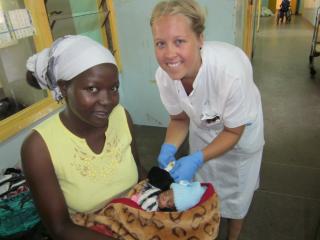 Praktik som sygeplejerske i Kenya